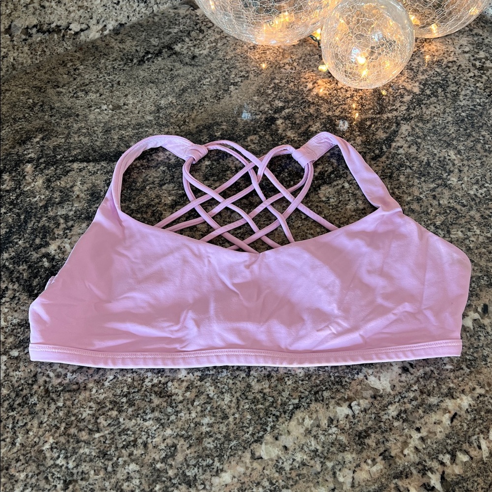 Lululemon Free To Be Bra